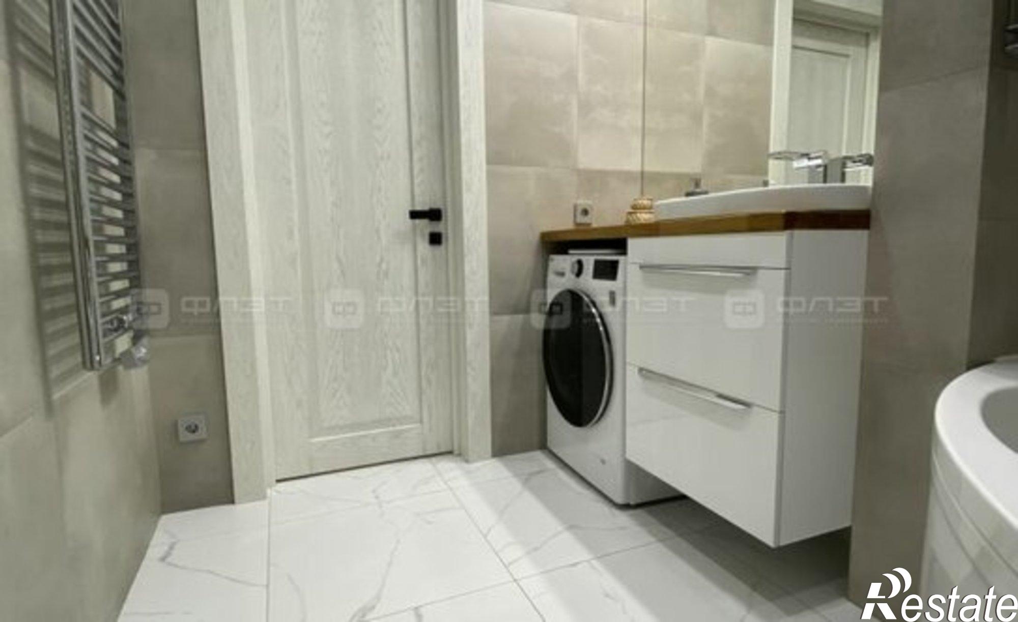 Купить квартиру за 13 690 000 рублей на пр-кт Альберта Камалеева, 30