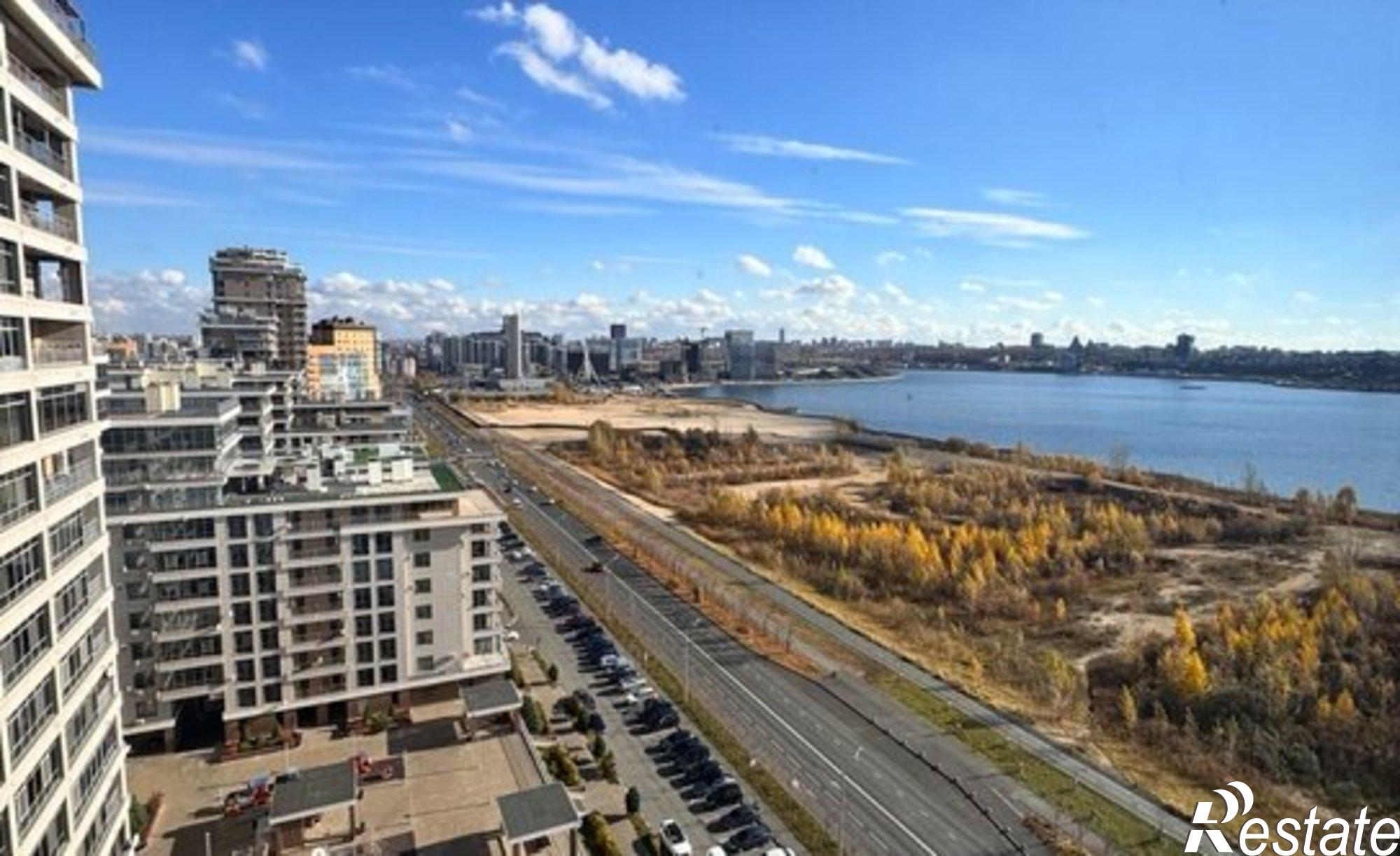 Купить квартиру за 37 000 000 рублей на Меридианная улица, 1