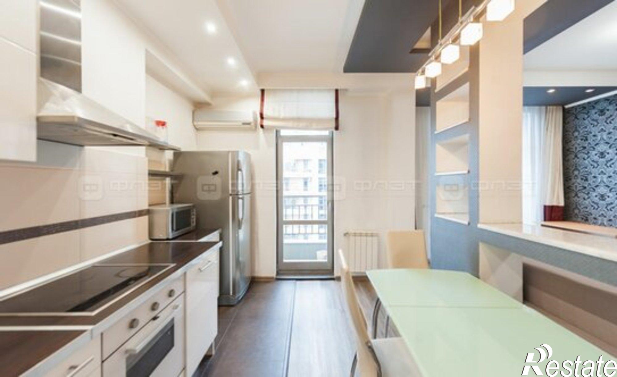 Купить квартиру за 23 000 000 рублей на Меридианная улица, 4