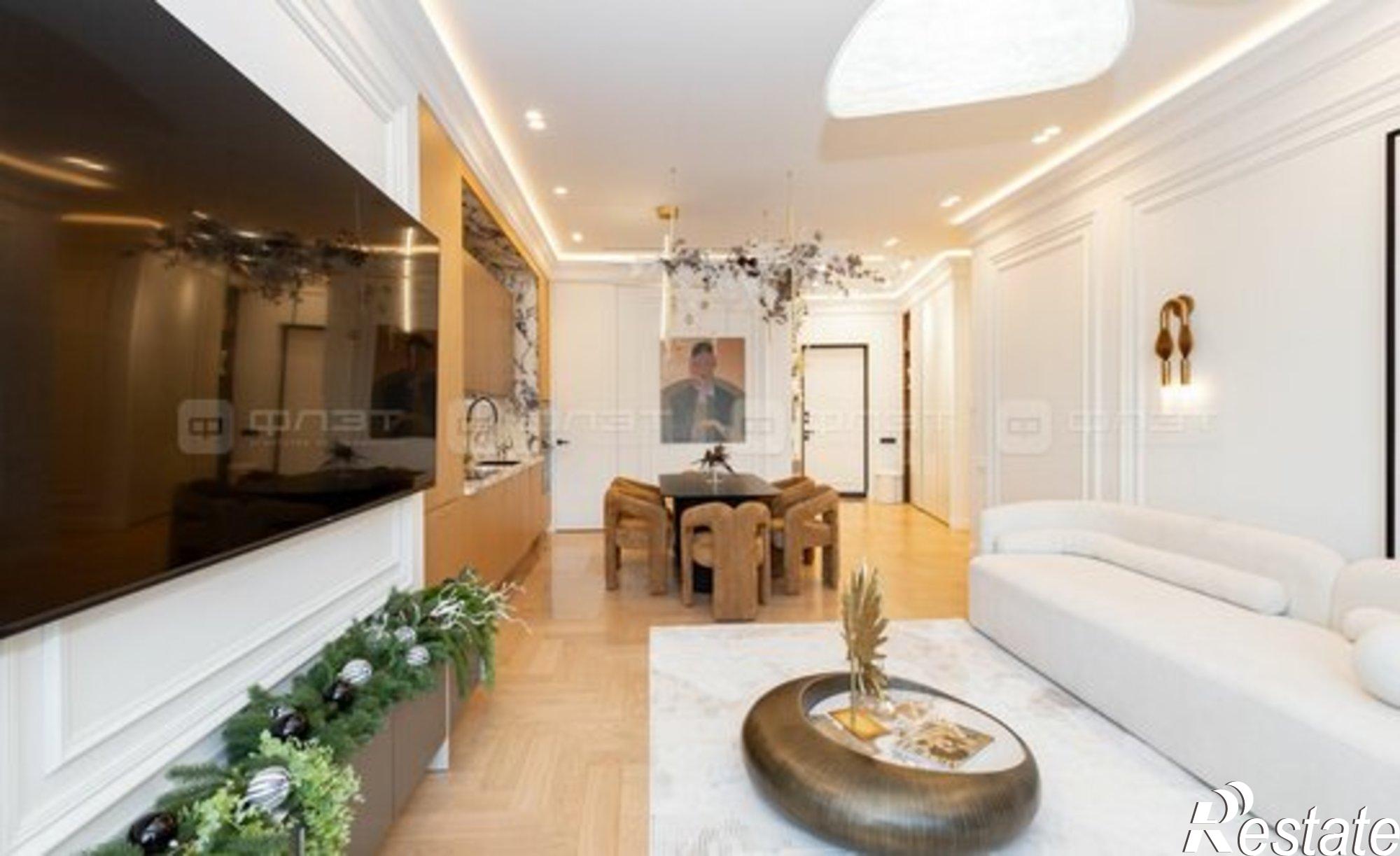 Купить квартиру за 112 000 000 рублей на ул Право-Булачная, 51