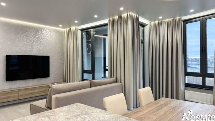 2-комн квартира улица Алексея Козина, 2,  д. 2