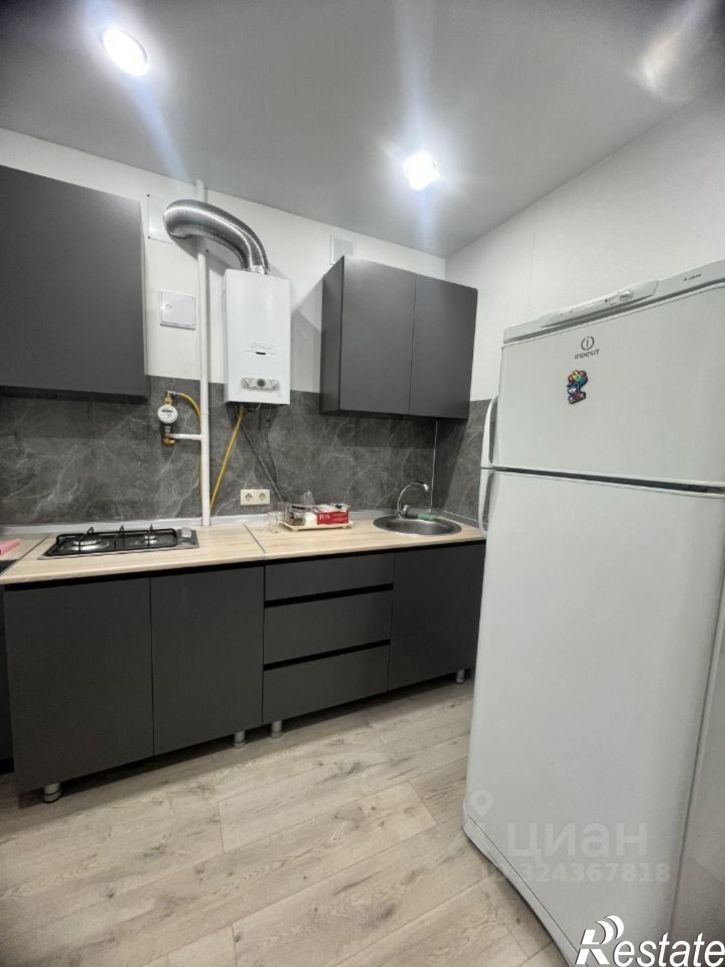 3-комн квартира улица Хади Такташа, 101,  д. 101