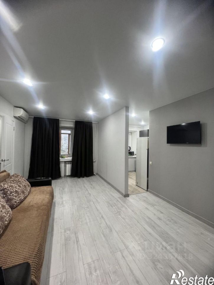 3-комн квартира улица Хади Такташа, 101,  д. 101