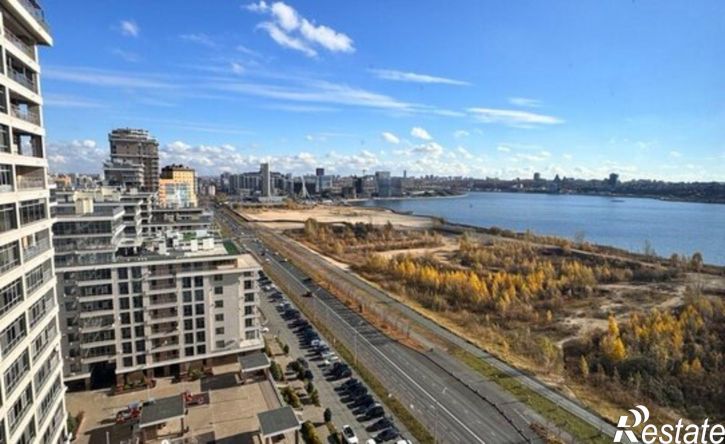 3-комн квартира Меридианная улица, 1,  д. 1