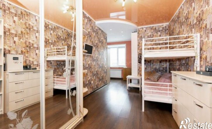 3-комн квартира улица Академика Завойского, 13,  д. 13