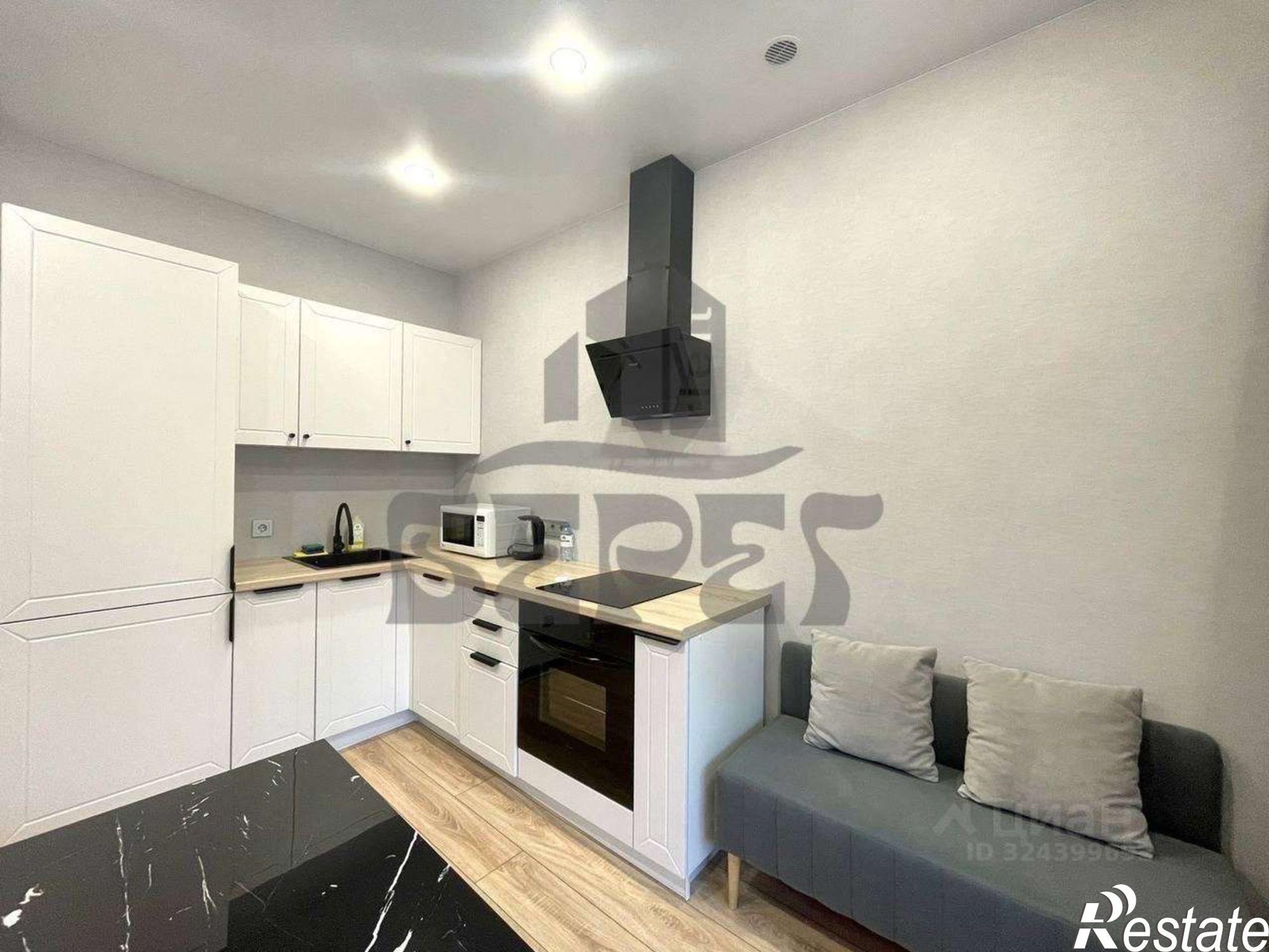 Сдать квартиру за 34 990 рублей на Портовая улица, 37 к2