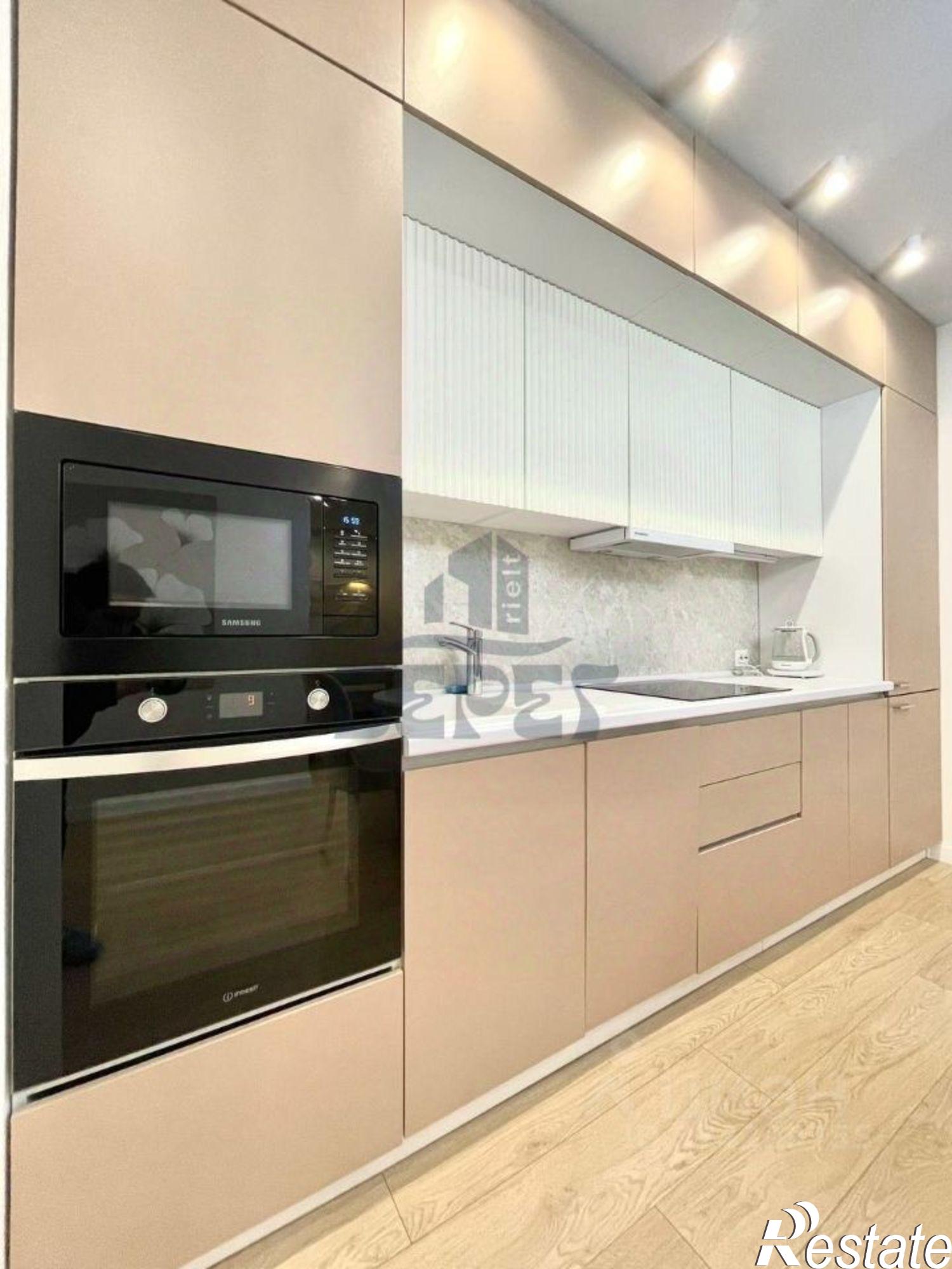 Сдать квартиру за 39 990 рублей на улица Хусаина Мавлютова, 17Е к3