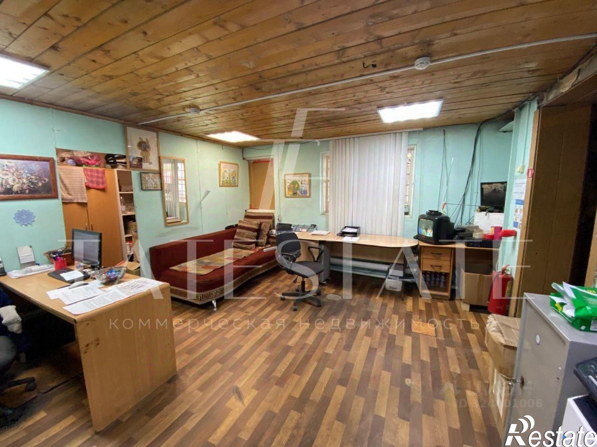 Сдать складское помещение за 216 700 рублей на Крутовская улица, 26