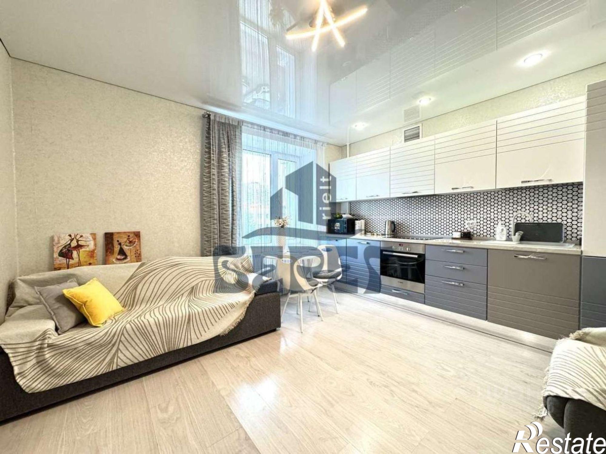 Сдать квартиру за 35 000 рублей на ул Азата Аббасова, 13