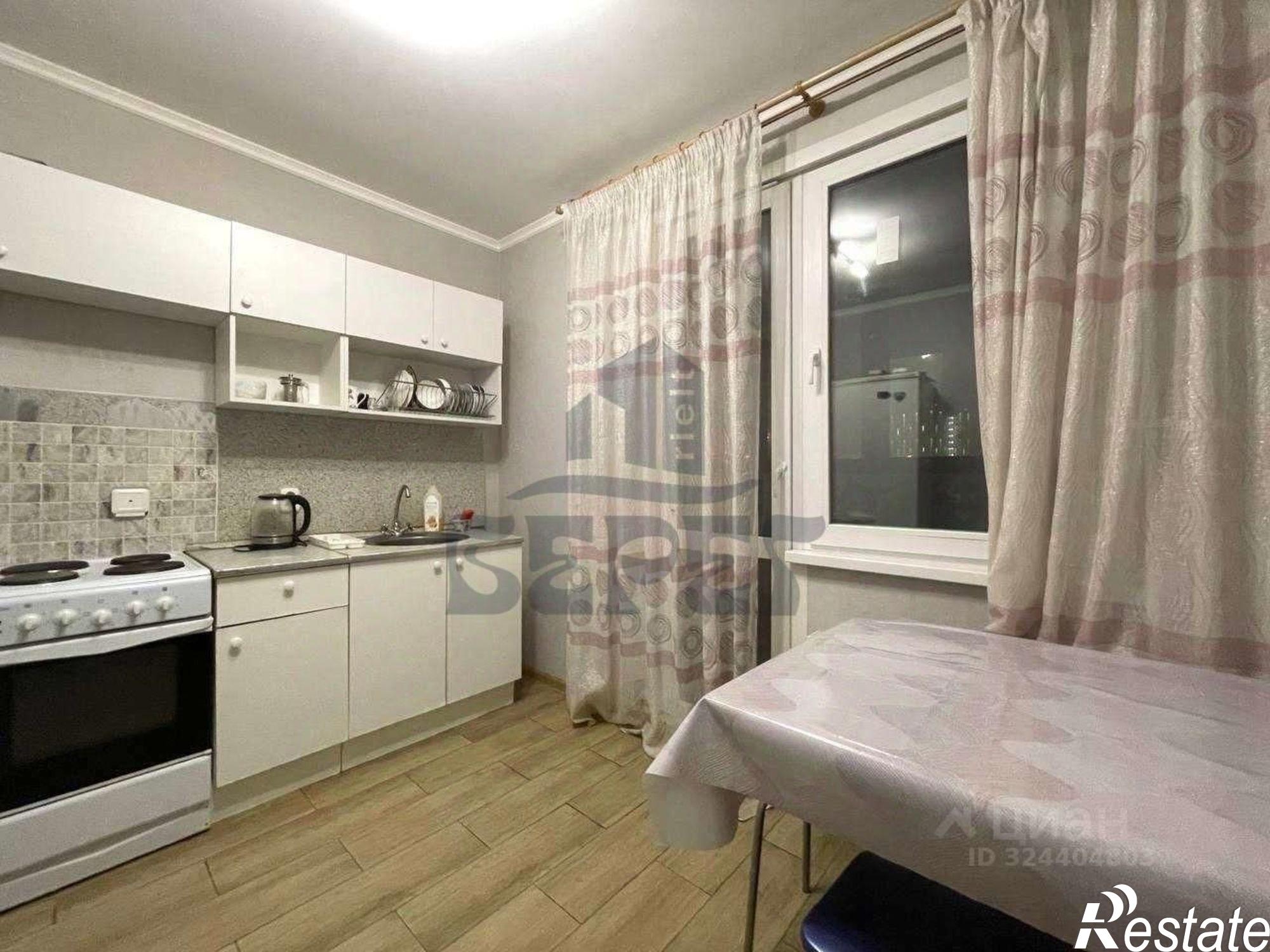 Сдать квартиру за 24 990 рублей на ул Александра Курынова, 6 1