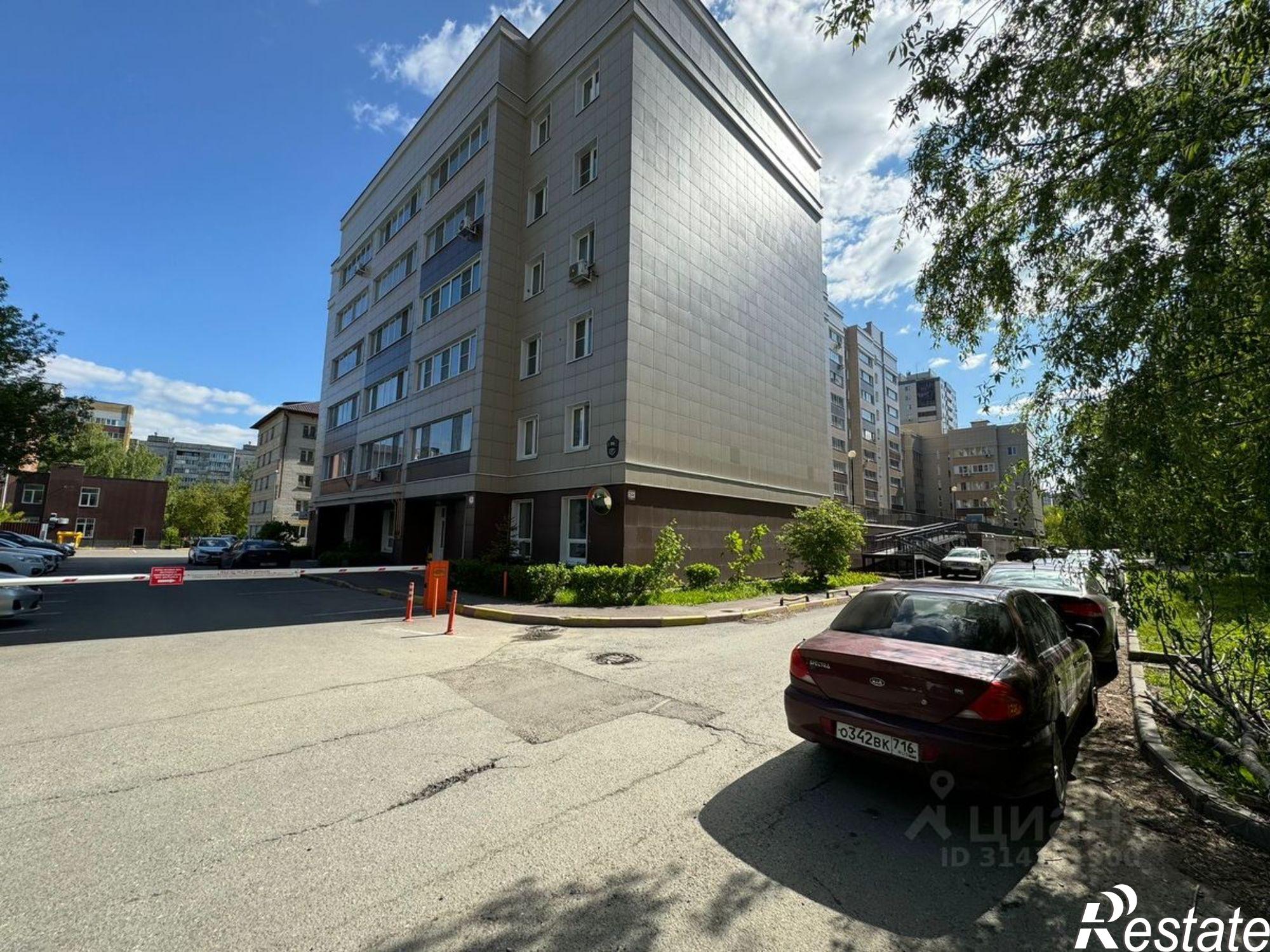 Сдать квартиру за 24 000 рублей на ул Горсоветская, 25