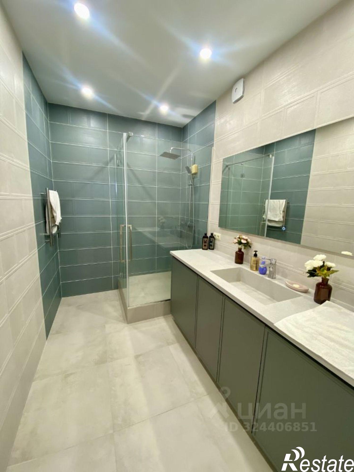 Сдать квартиру за 150 000 рублей на ул Московская, 57/13