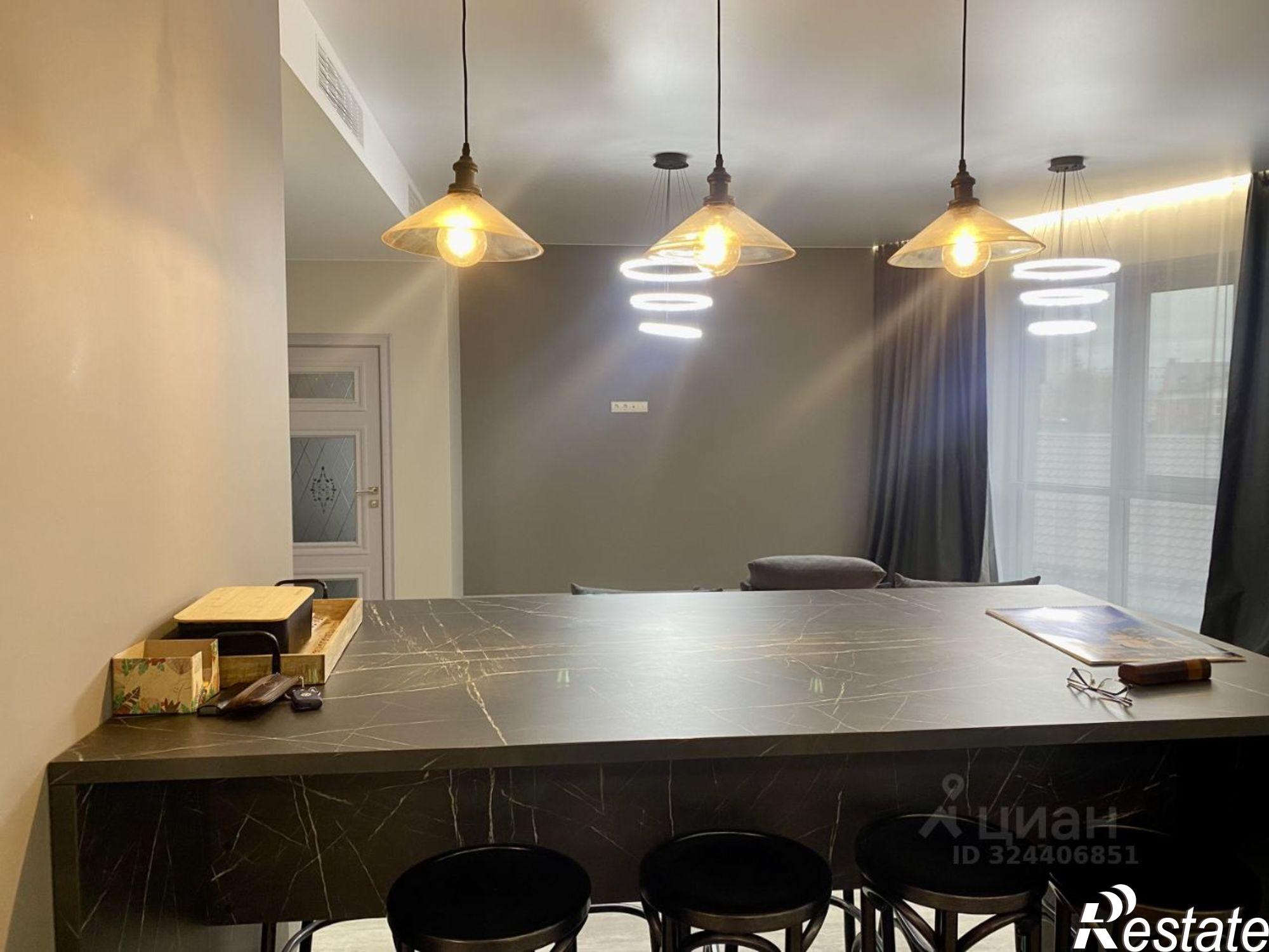 Сдать квартиру за 150 000 рублей на ул Московская, 57/13