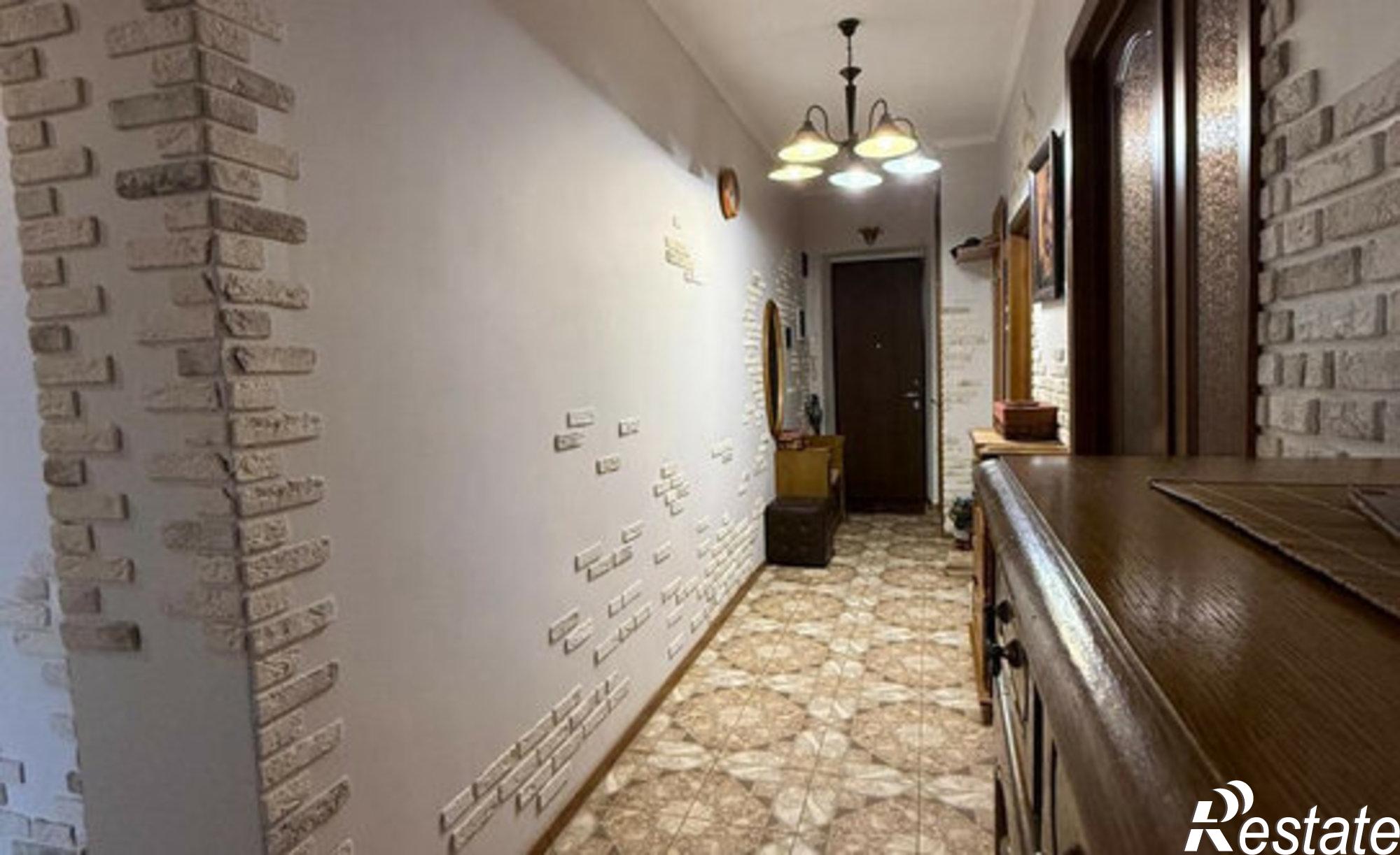 Купить квартиру за 12 000 000 рублей на ул Сибирский Тракт, 20