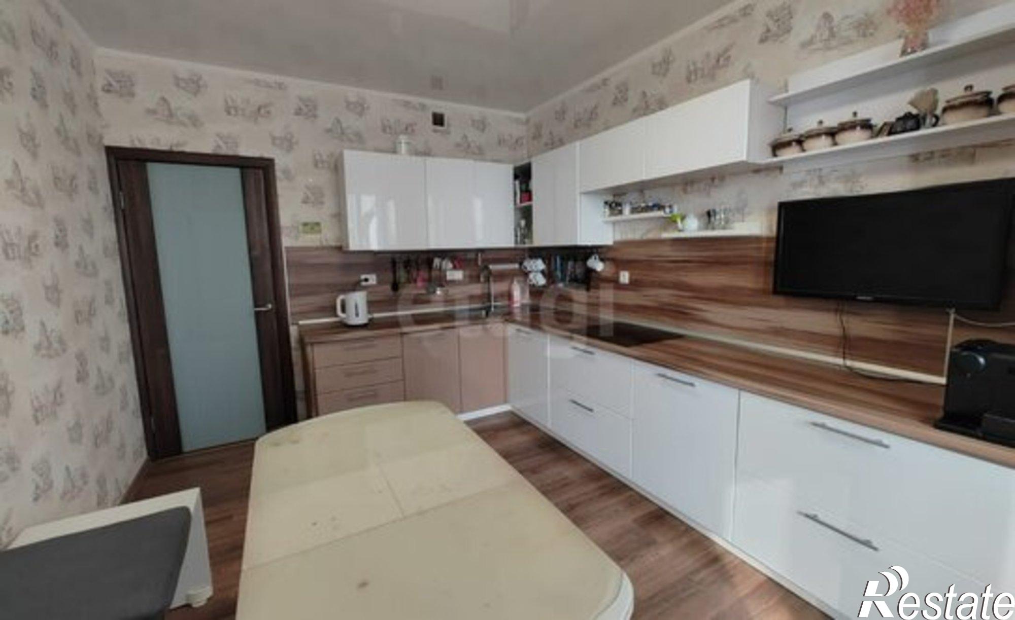 Купить квартиру за 30 700 000 рублей на ул Алексея Козина, 5