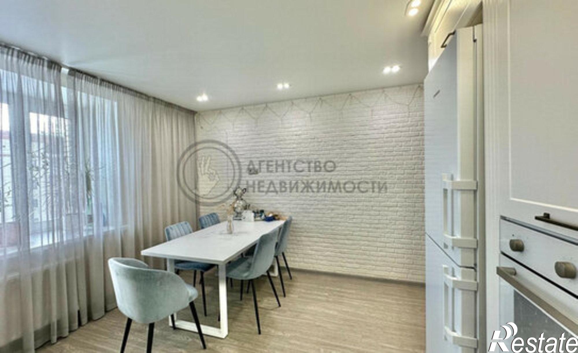 Купить квартиру за 9 400 000 рублей на ул Интернациональная, 9а