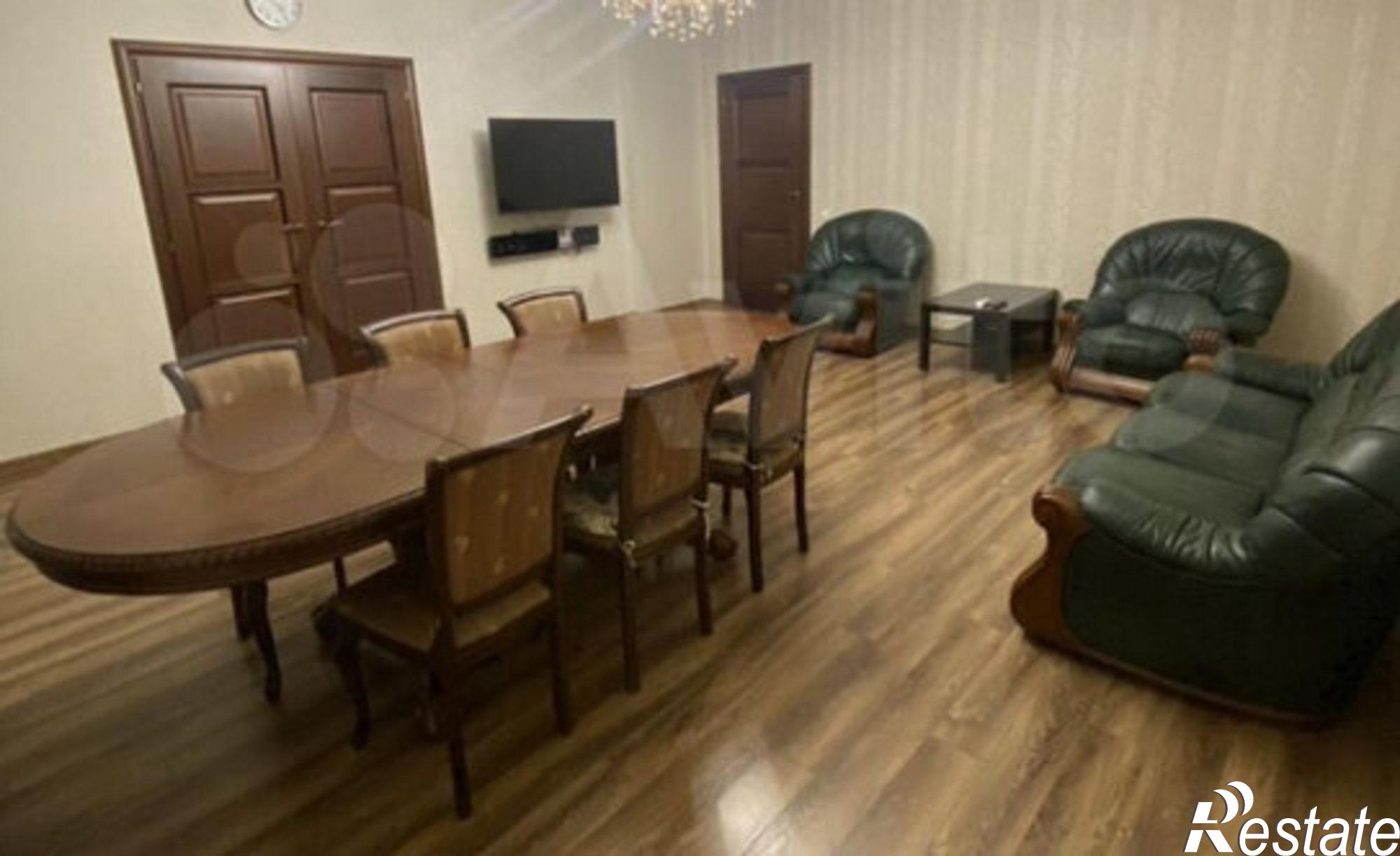 Купить квартиру за 36 000 000 рублей на улица Калинина, 60