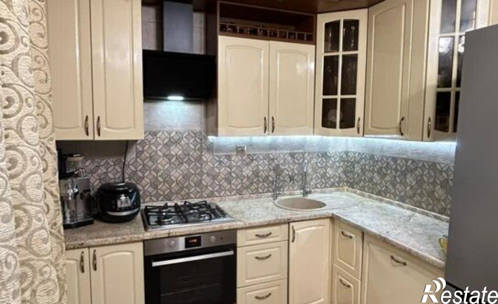 Купить квартиру за 12 190 000 рублей на улица Журналистов, 30