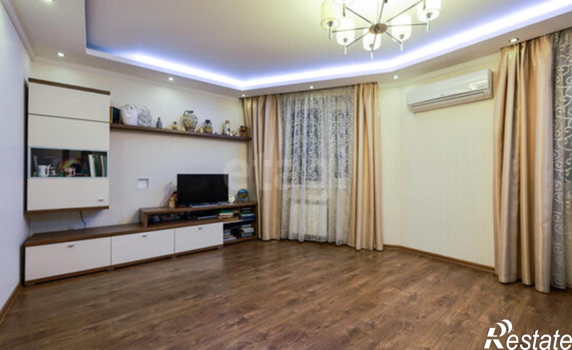 Купить квартиру за 16 990 000 рублей на ул Серова, 2