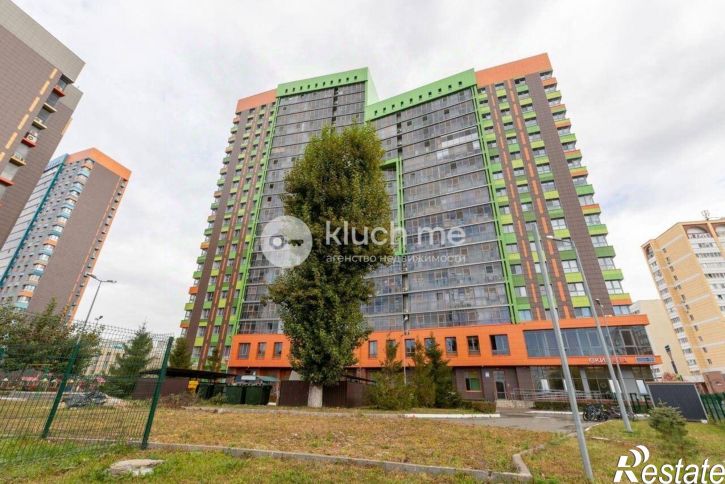 2-комн квартира улица Хусаина Мавлютова, 17Е к1,  д. 17Е к1