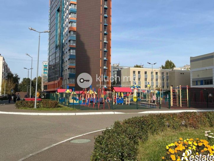 2-комн квартира улица Хусаина Мавлютова, 17Е к1,  д. 17Е к1