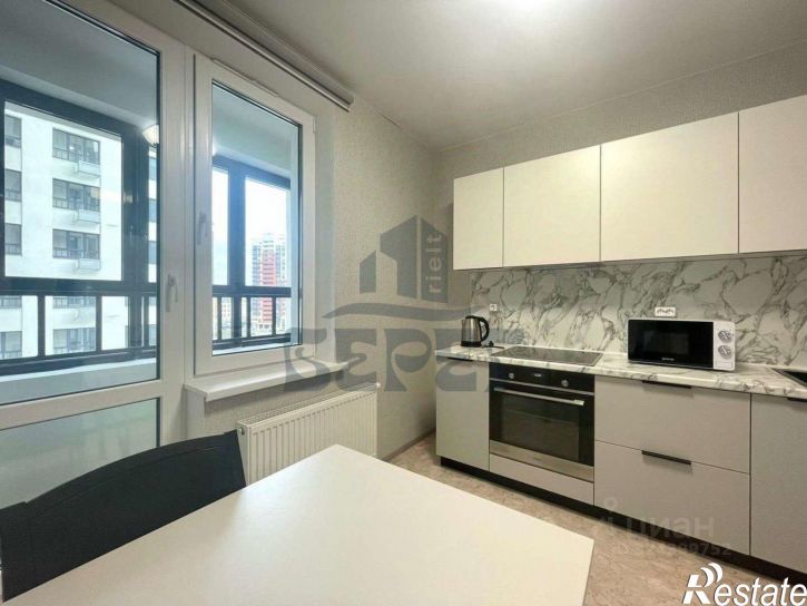 1-комн квартира улица Братьев Батталовых,дом 27