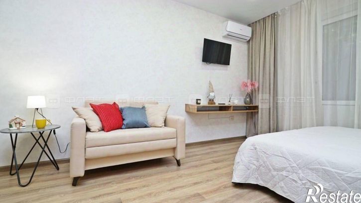 1-комн квартира улица Космонавтов, 61Е,  д. 61Е