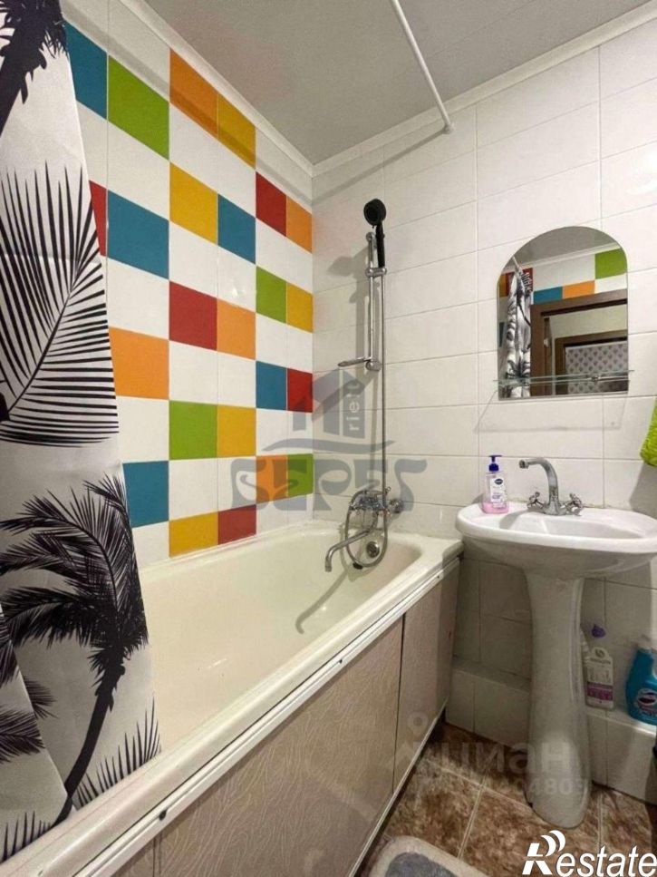 1-комн квартира ул Александра Курынова, 6 1,  д. 6 1,  к. 1