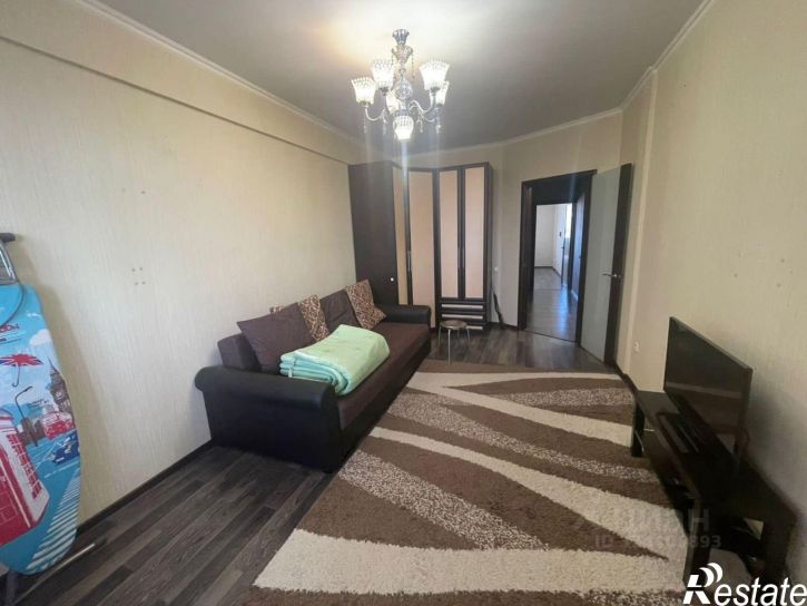 2-комн квартира ул Хусаина Мавлютова, 42,  д. 42