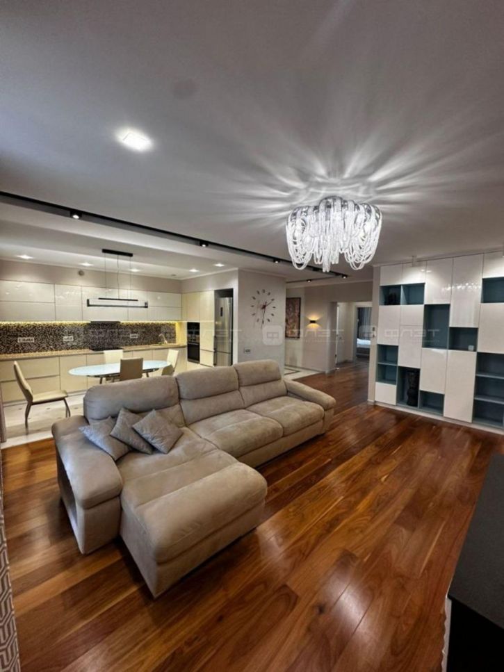 3-комн квартира ул. Натана Рахлина д.5