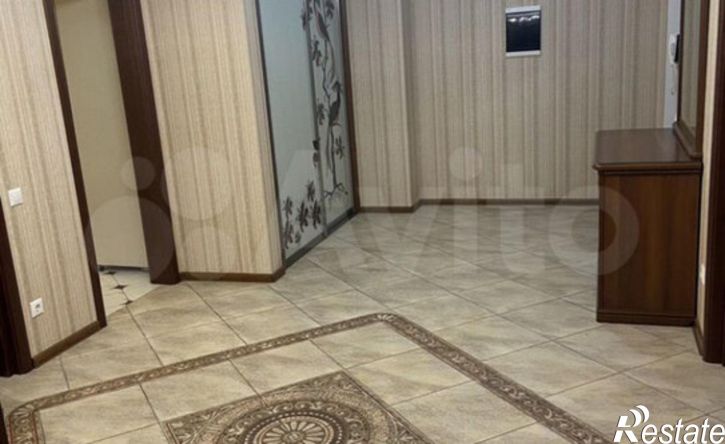 3-комн квартира улица Калинина, 60,  д. 60