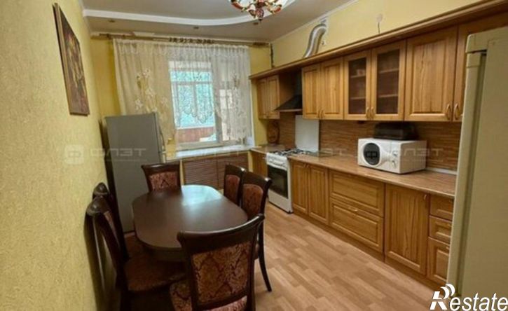 3-комн квартира улица Блюхера, 6,  д. 6