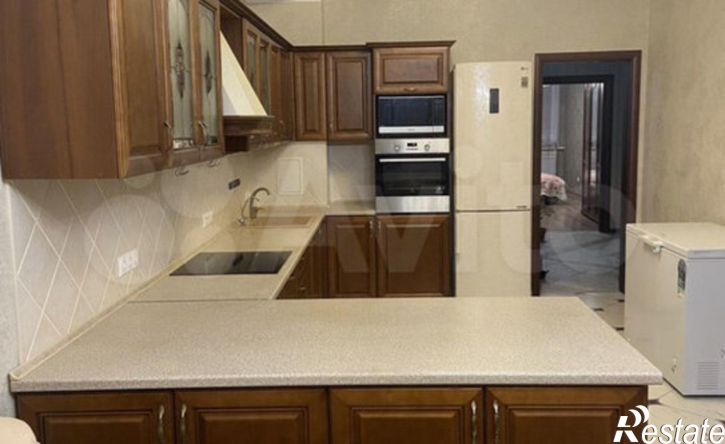 3-комн квартира улица Калинина, 60,  д. 60