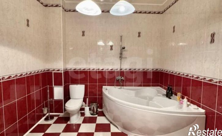 4-комн квартира ул Калинина, 10,  д. 10