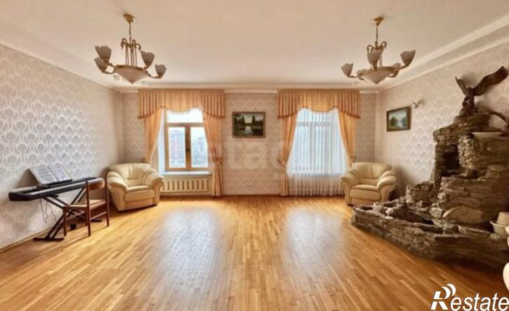 4-комн квартира ул Калинина, 10,  д. 10