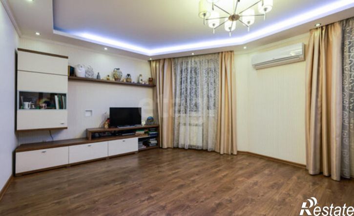 3-комн квартира ул Серова, 2,  д. 2