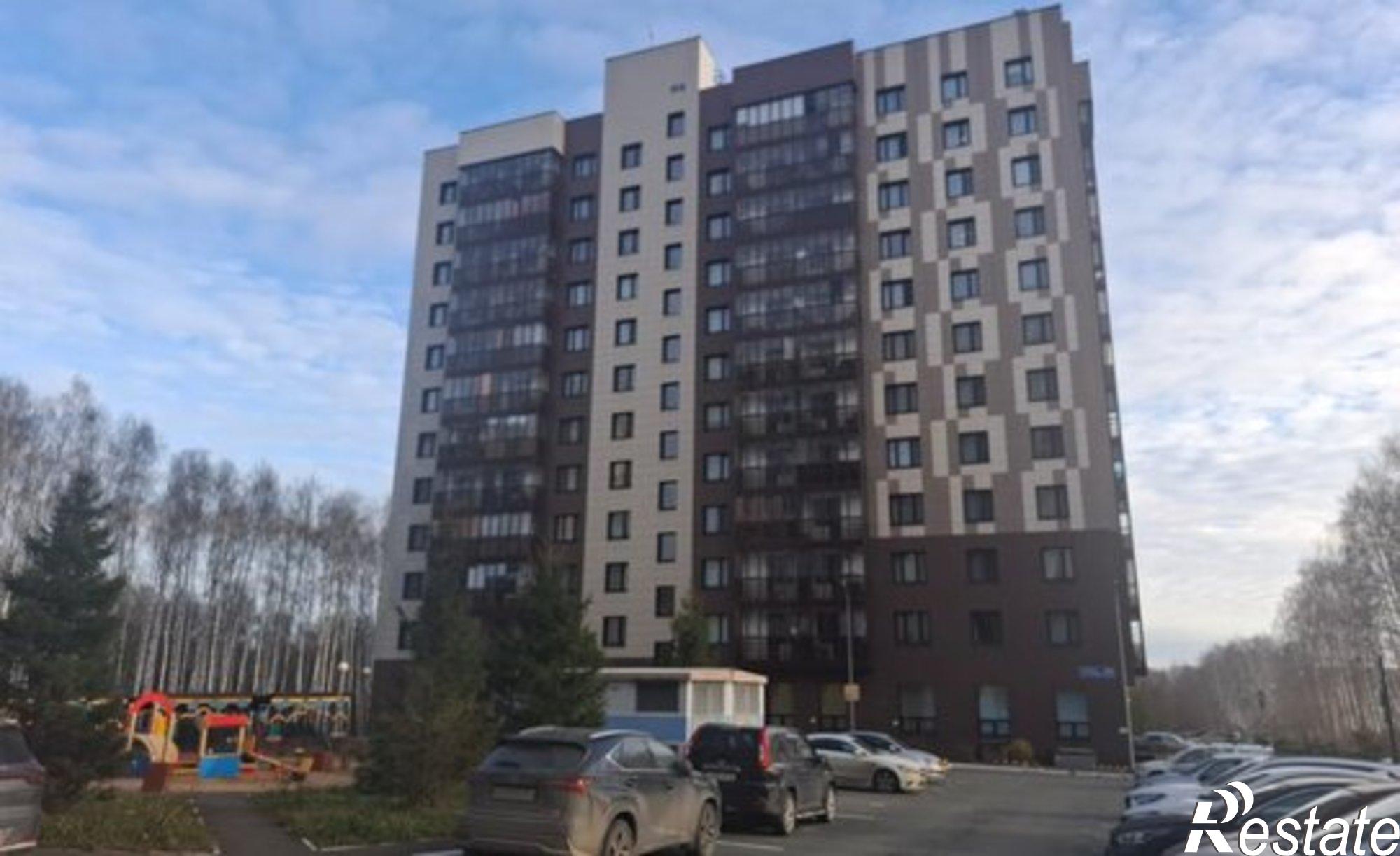 Купить квартиру за 9 980 000 рублей на ул Закиева, 20 1