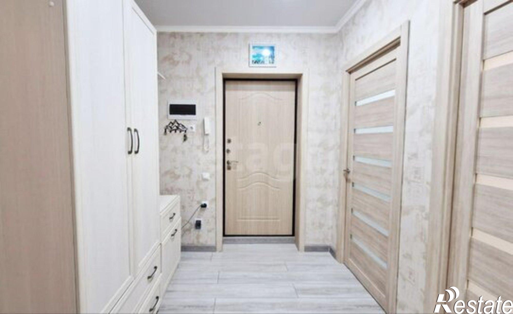 Купить квартиру за 10 500 000 рублей на ул Фикрята Табеева, 1