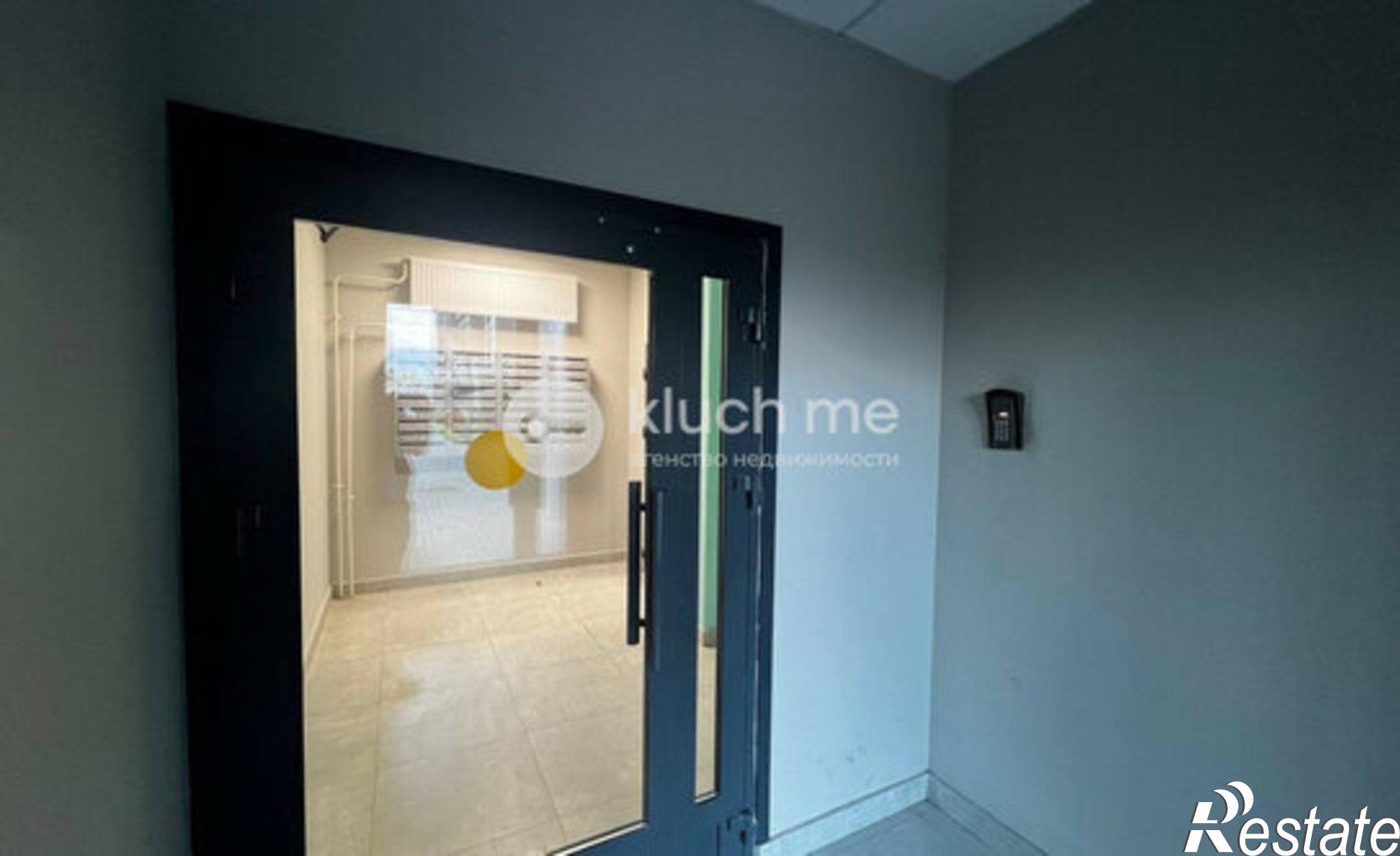 Купить квартиру за 14 800 000 рублей на ул Портовая, 37