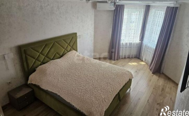 2-комн квартира проспект Победы, 100,  д. 100