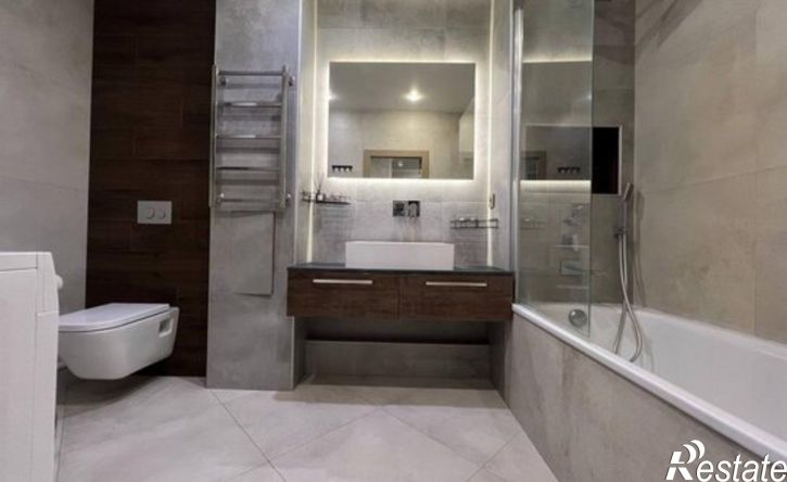 2-комн квартира Комсомольская улица, 1,  д. 1