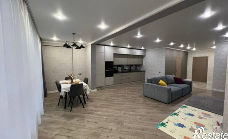 2-комн квартира Комсомольская улица, 1,  д. 1