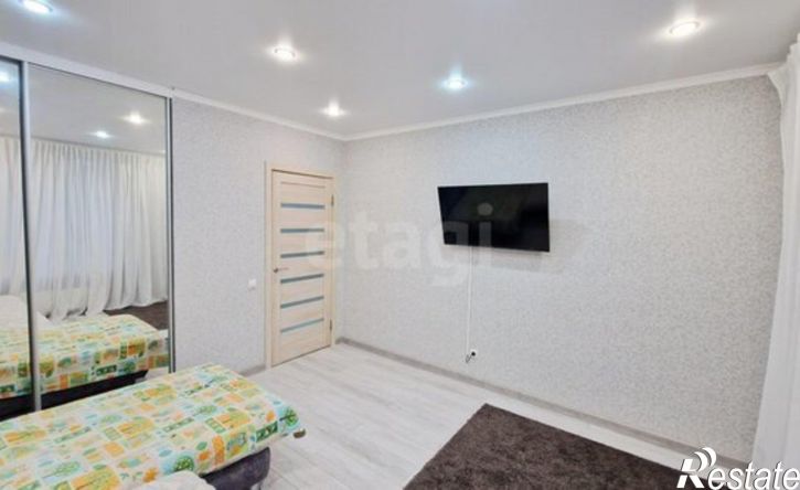 2-комн квартира ул Фикрята Табеева, 1,  д. 1