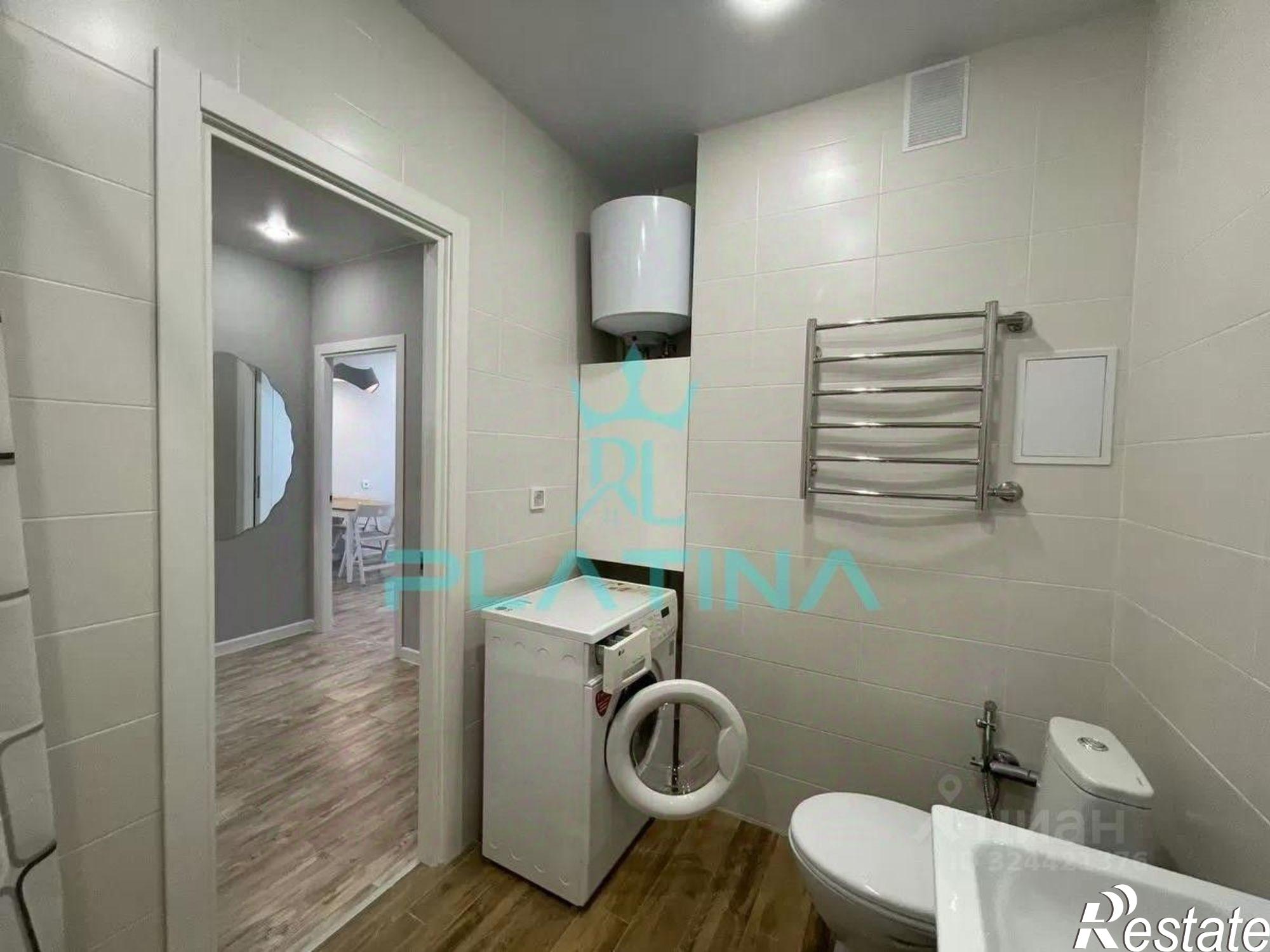 Сдать квартиру за 40 000 рублей на Аметьевская магистраль, 18 к2