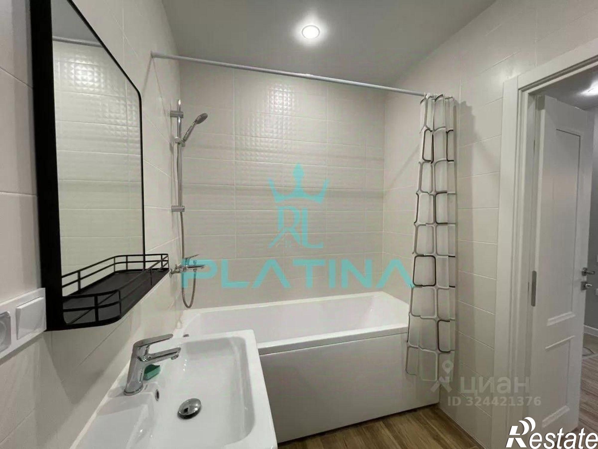 Сдать квартиру за 40 000 рублей на Аметьевская магистраль, 18 к2