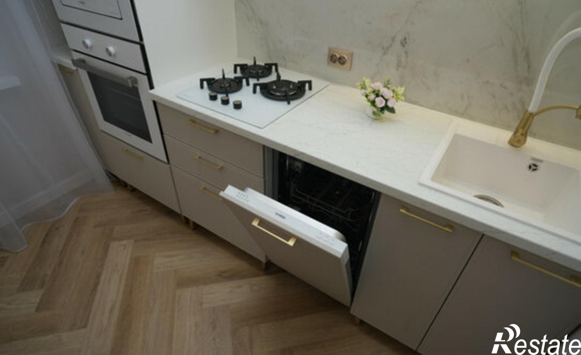 Купить квартиру за 9 350 000 рублей на улица Четаева, 25