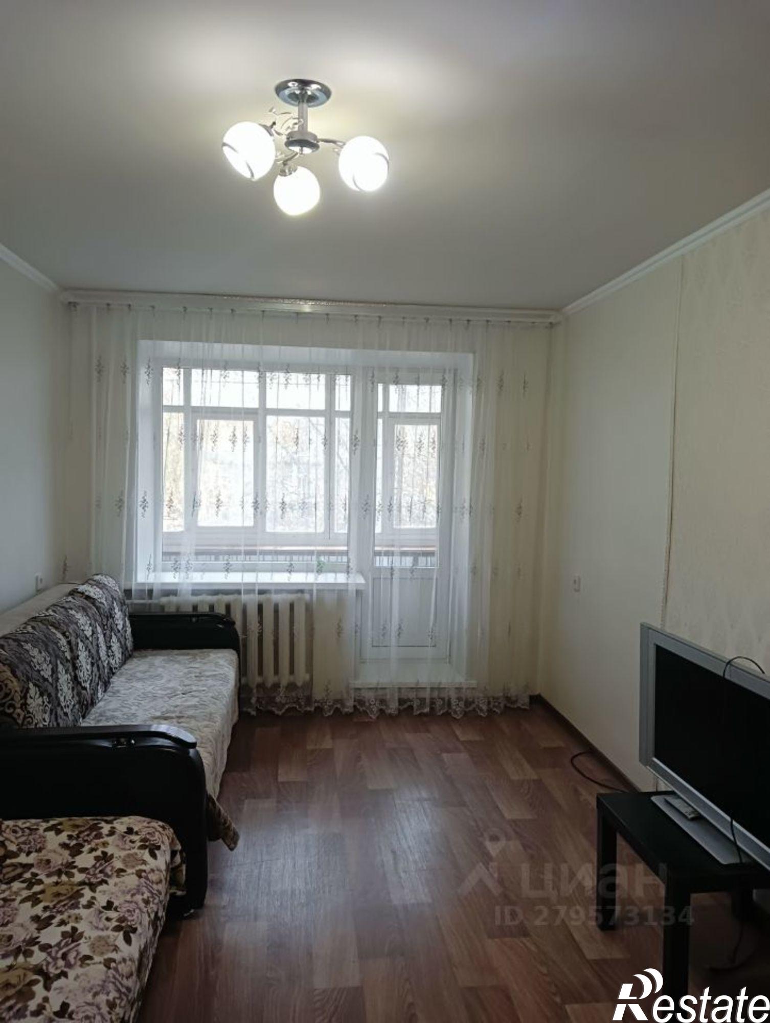 Сдать квартиру за 31 000 рублей на улица Серова, 17