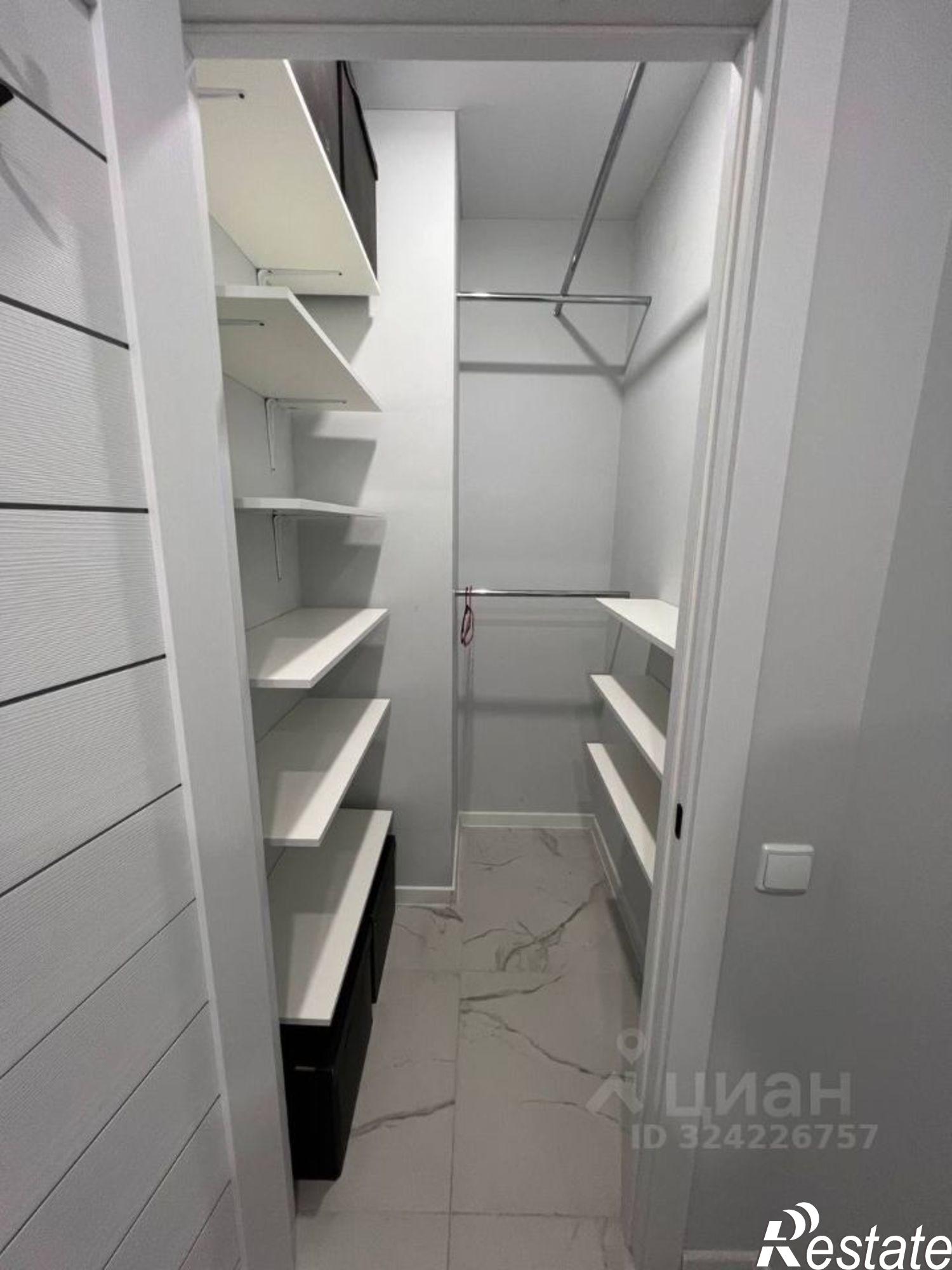 Сдать квартиру за 32 000 рублей на улица Гавриила Державина, 3 к5