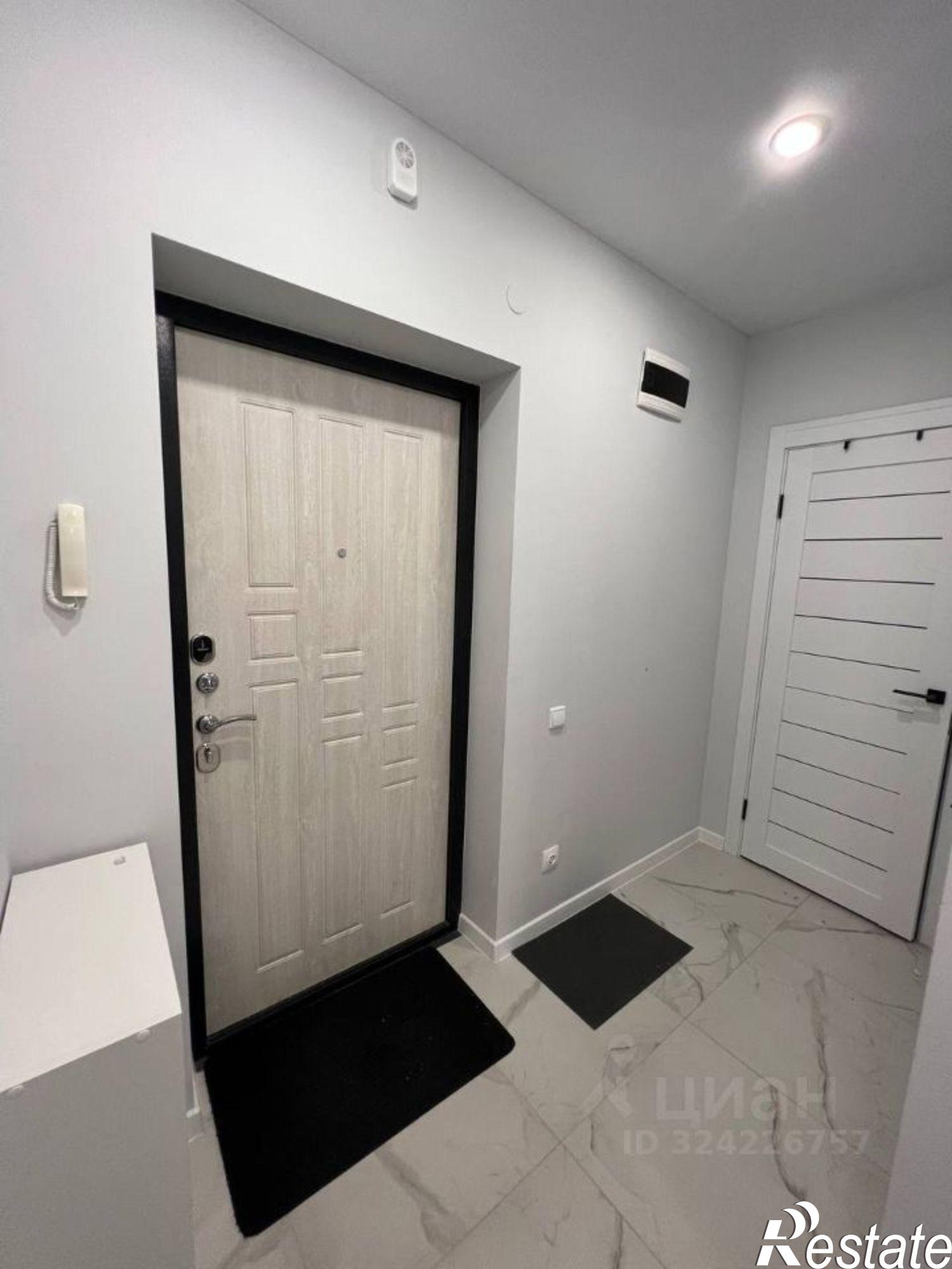 Сдать квартиру за 32 000 рублей на улица Гавриила Державина, 3 к5