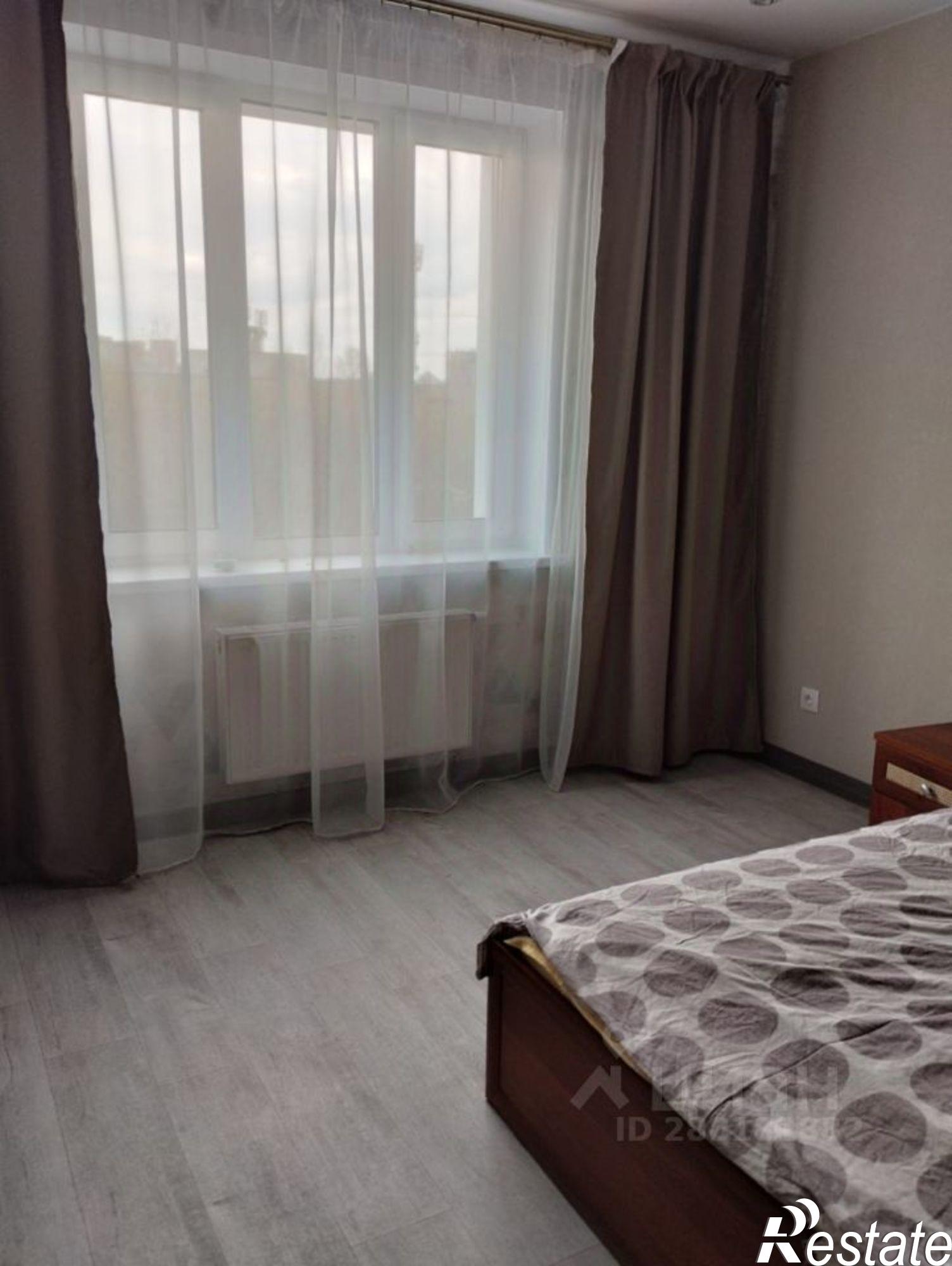 Сдать квартиру за 33 000 рублей на улица Аделя Кутуя, 110Д к3